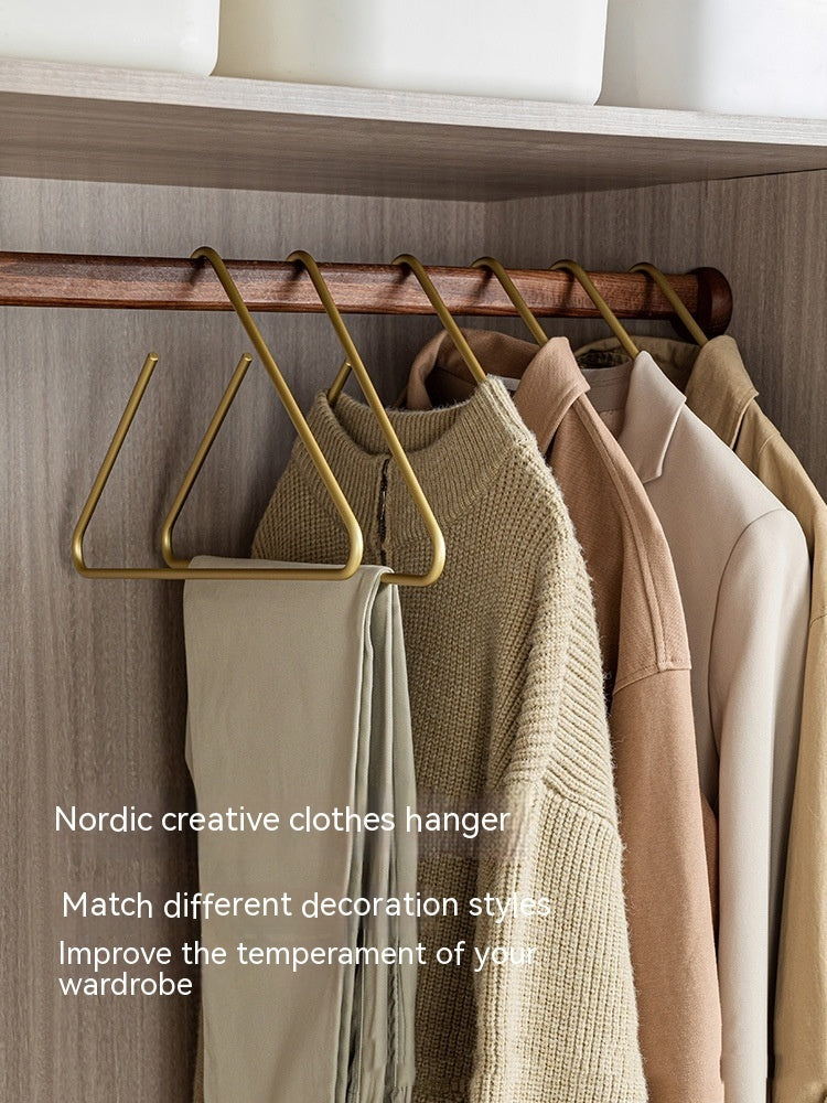 Display Hanger Light Luxury Clothes Hanger Rack